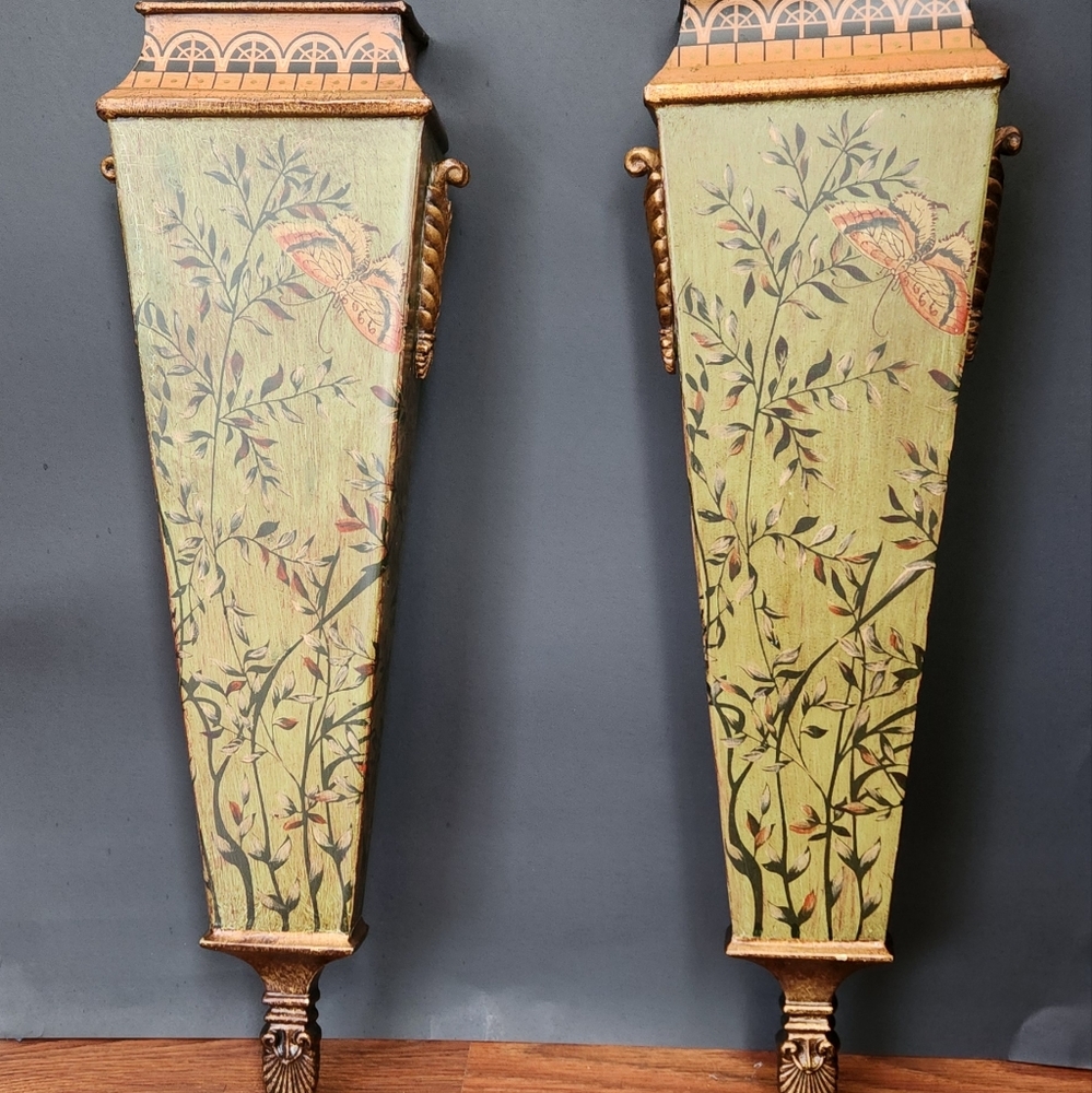 19 inch Green Tole Wall Planters